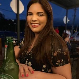 Meet your Posher, Ivania